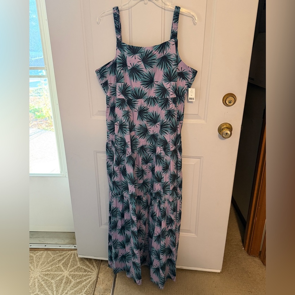 NWT Dip Tropical Leaf Dress in Green and Purple